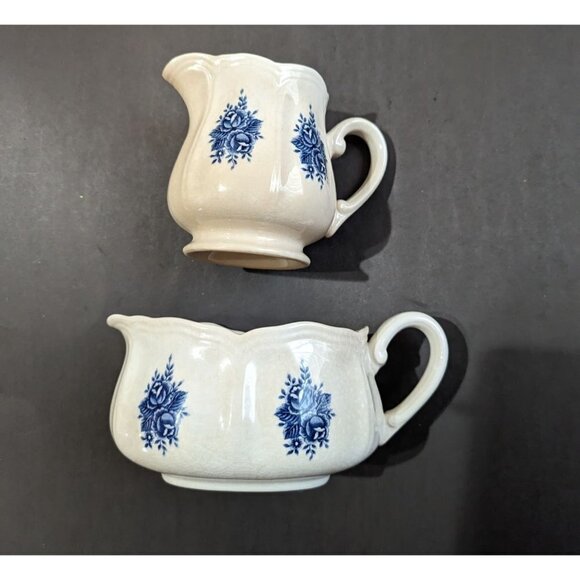SEARS Mayhill creamer and gravy boat Federalist, Blue Flowers, 9 1/4 i - Picture 7 of 9